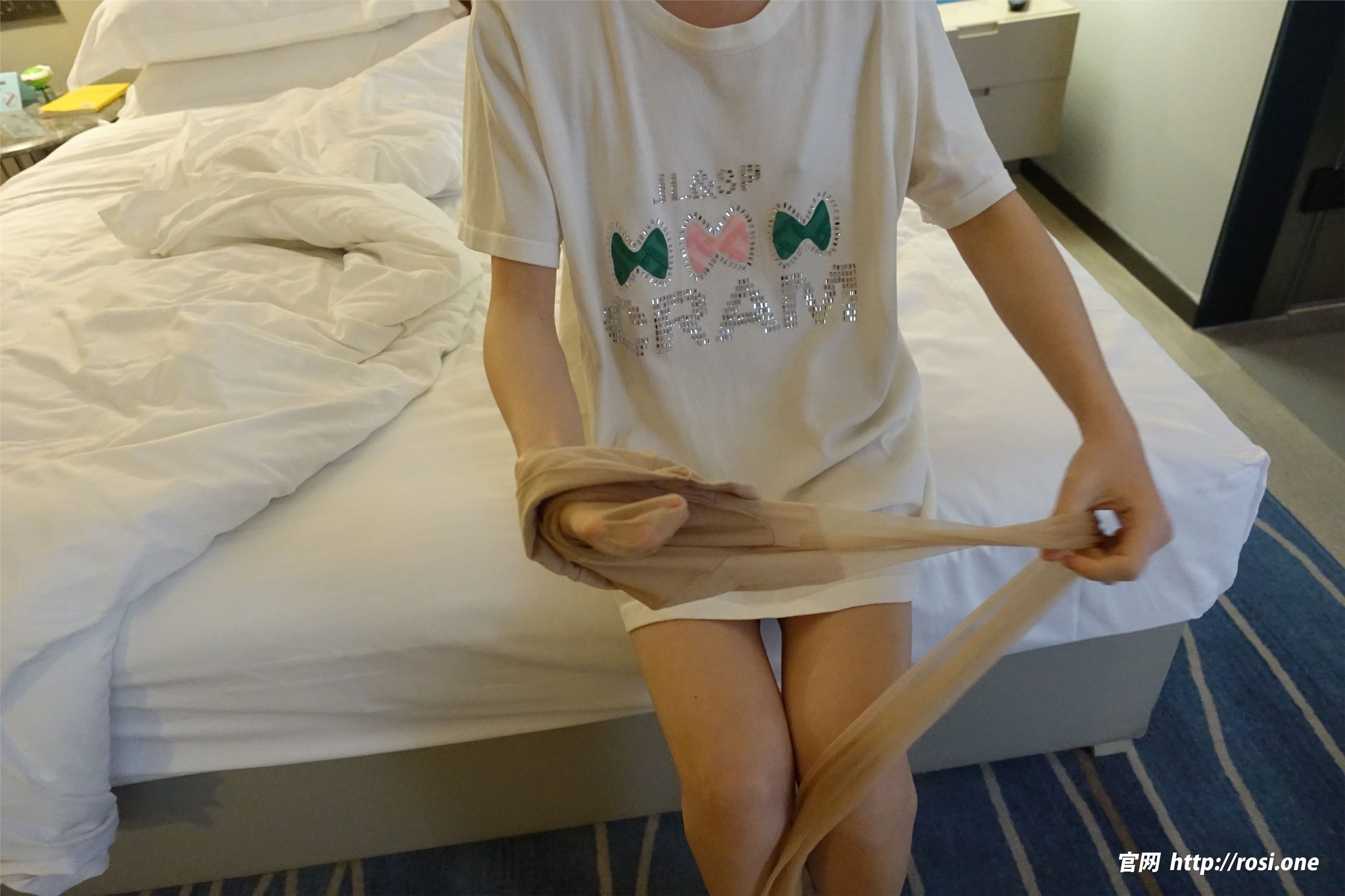 ROSI写真 2022.12.13 NO.4026